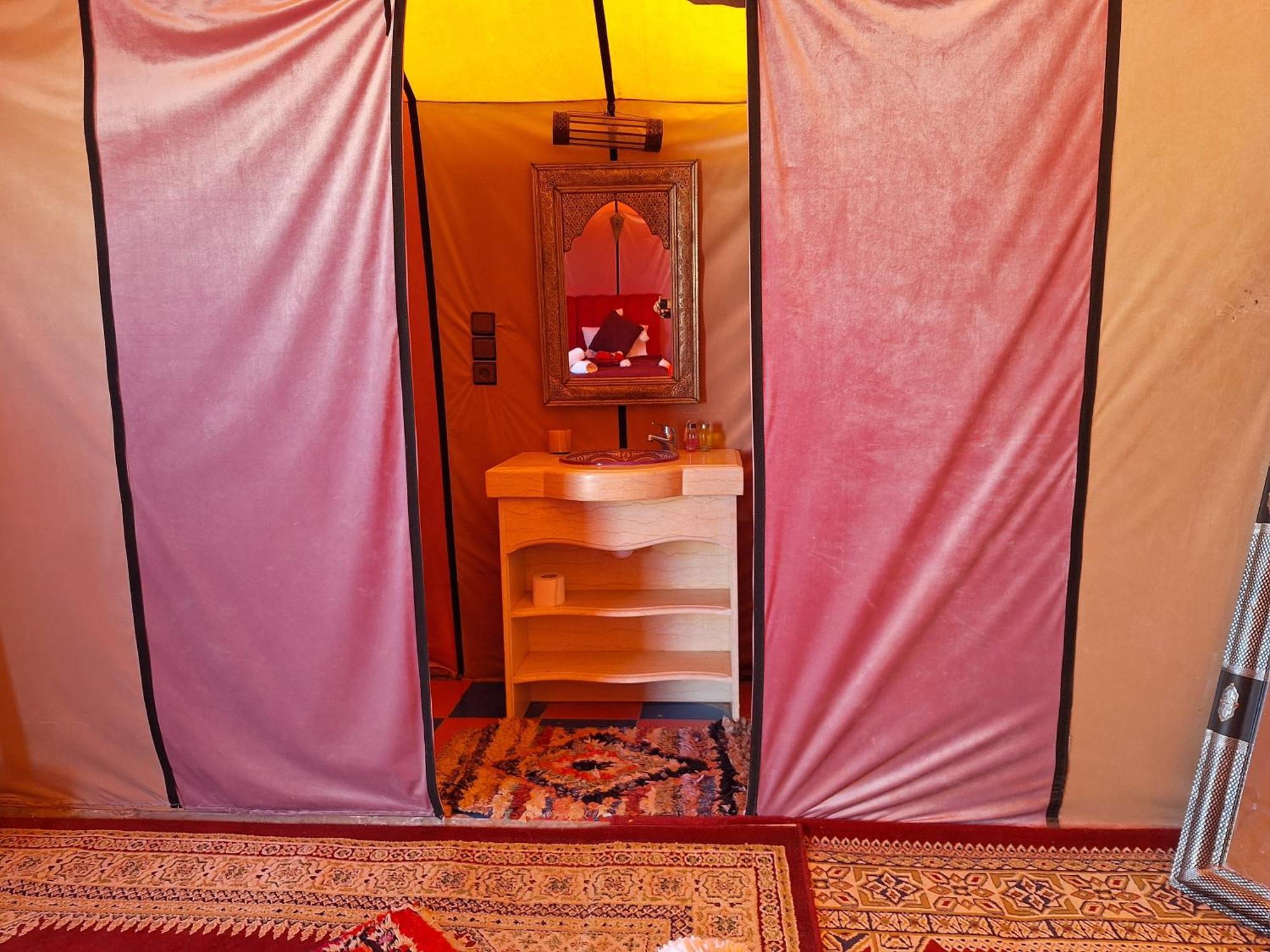 Nomad Luxury Camp Ξενοδοχείο Merzouga Δωμάτιο φωτογραφία